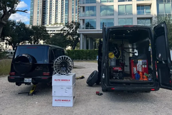 4 NEW RIMS INSTALLATION ON THE G WAGON